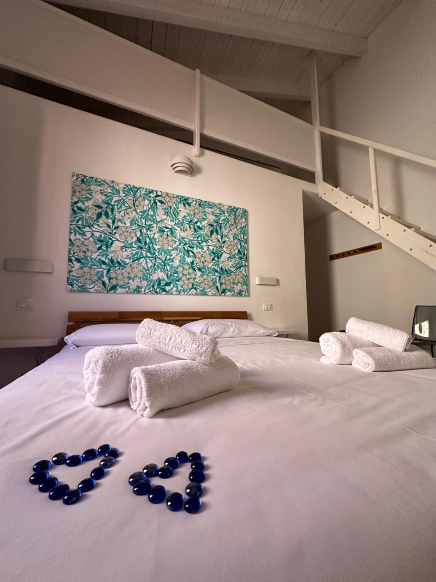 B. Sinis Bed & Breakfast กาบราส ภายนอก รูปภาพ