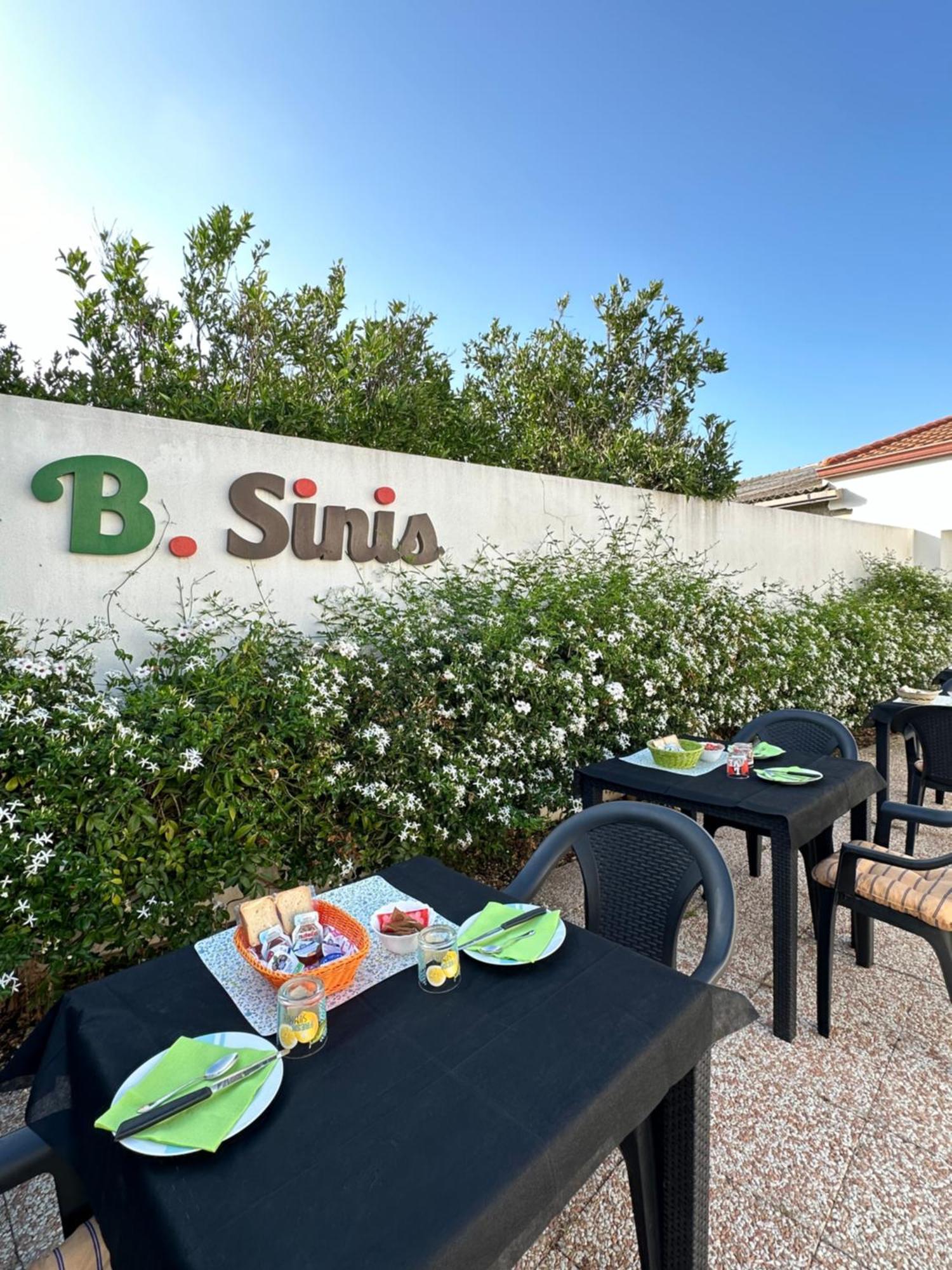 B. Sinis Bed & Breakfast กาบราส ภายนอก รูปภาพ