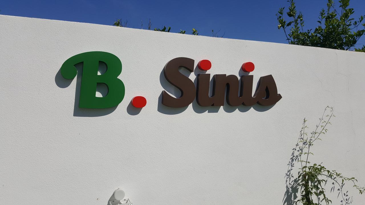 B. Sinis Bed & Breakfast กาบราส ภายนอก รูปภาพ
