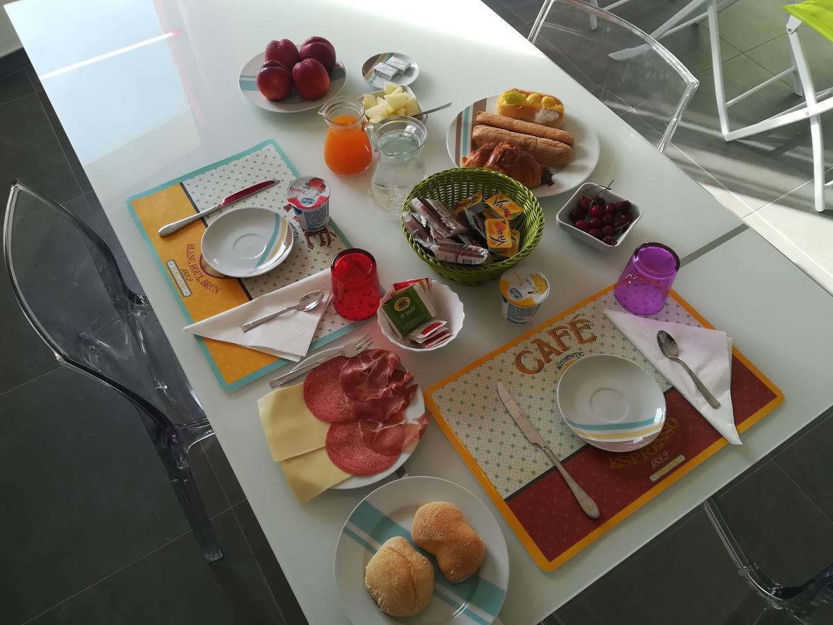 B. Sinis Bed & Breakfast กาบราส ภายนอก รูปภาพ